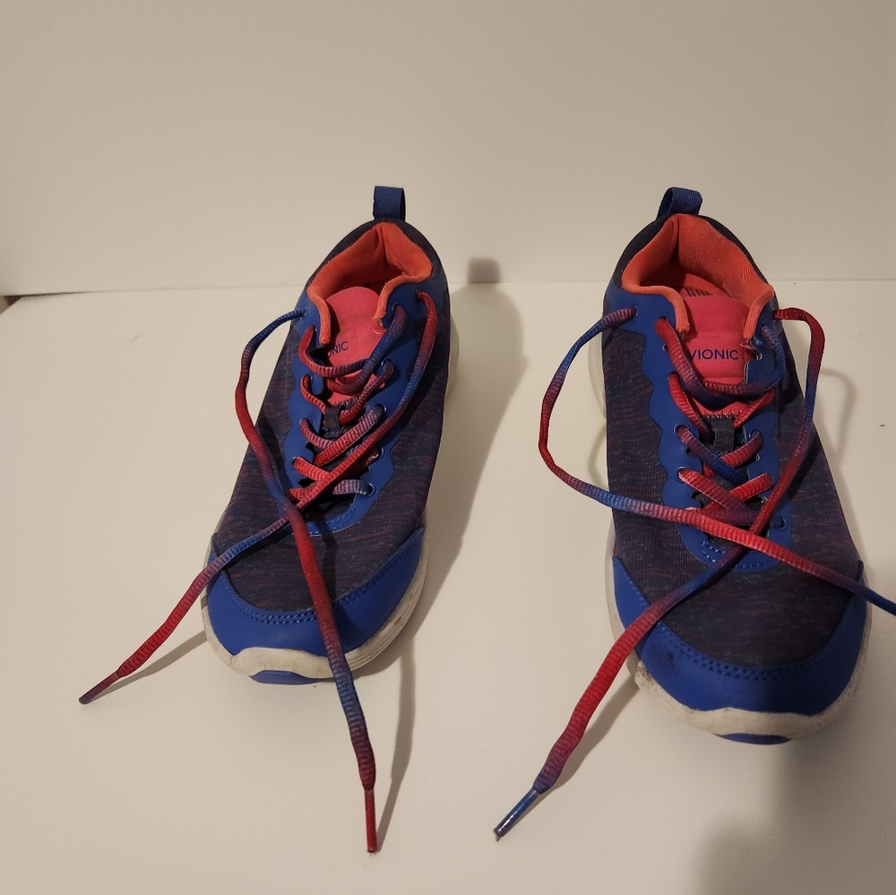 Vionic Women's Size 8.
